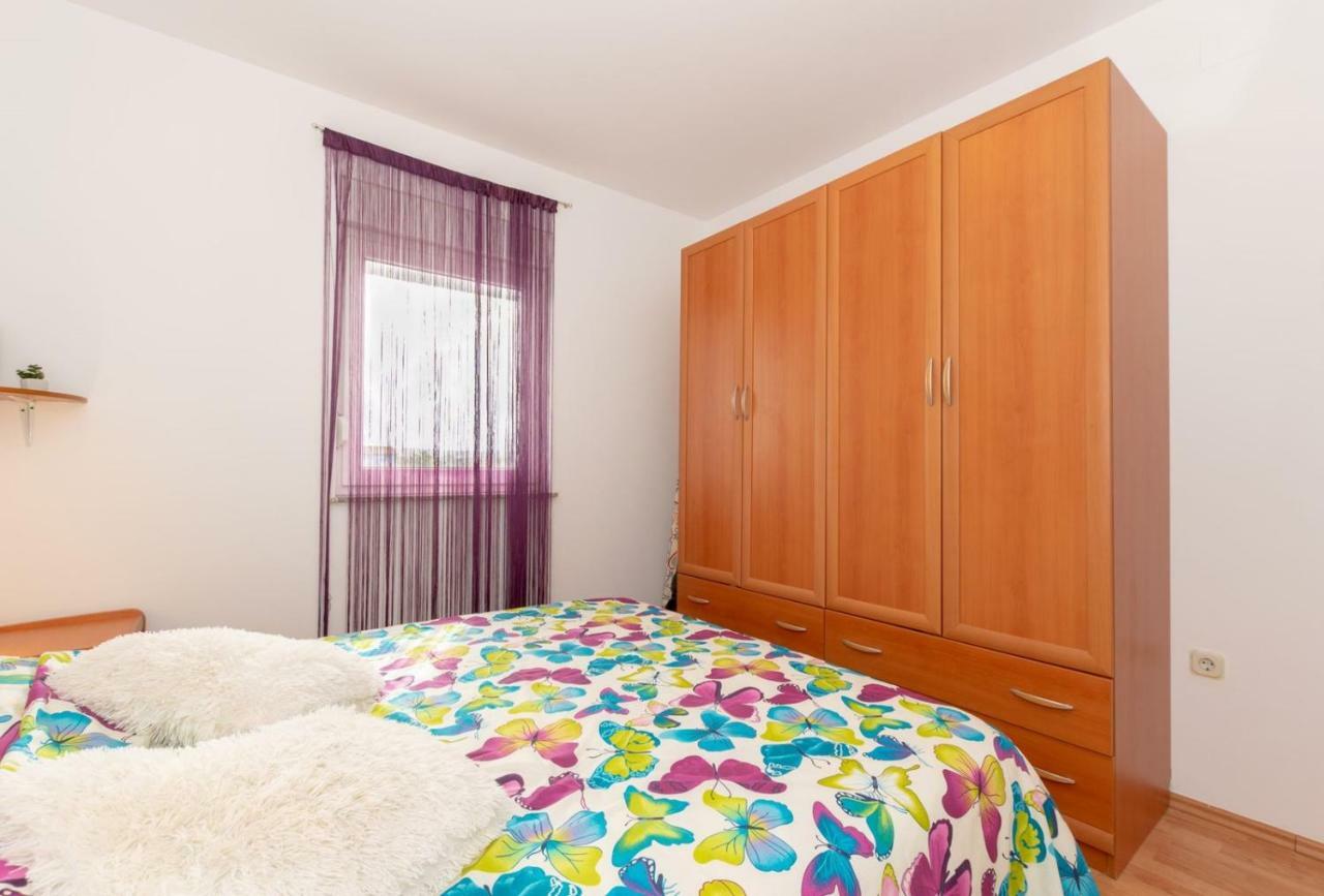 Apartment Keti Fažana Eksteriør billede